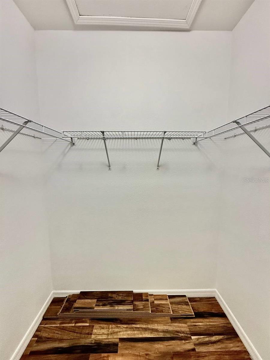 Image 14 of 29 For 6014 Portsdale Place 202