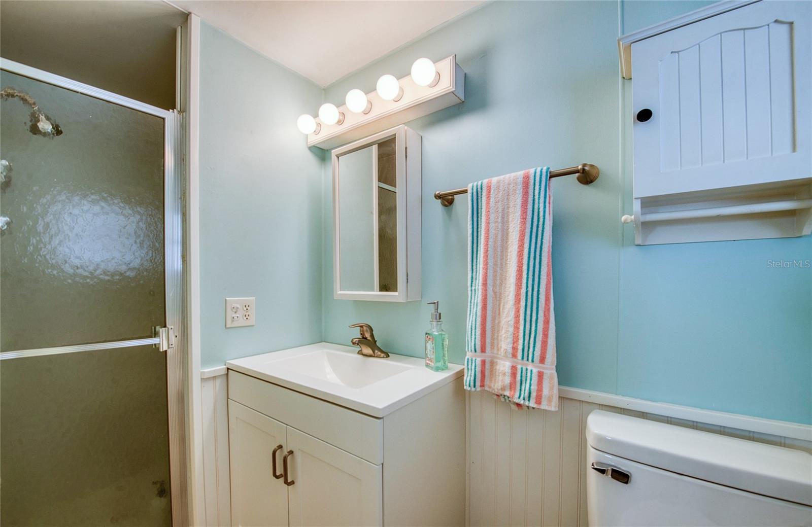 Image 26 of 39 For 18675 Us Highway 19 N 217