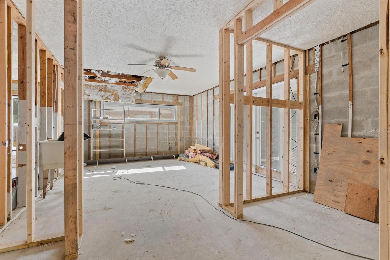 Image 29 of 29 For 4871 Mockingbird Drive