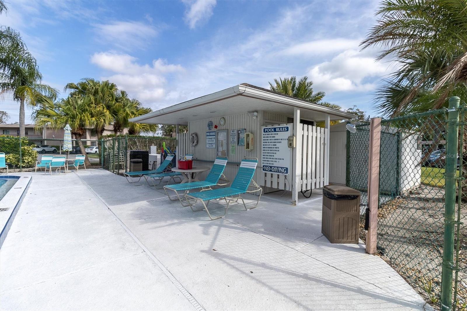 Image 31 of 35 For 108 Lakeview Place 108