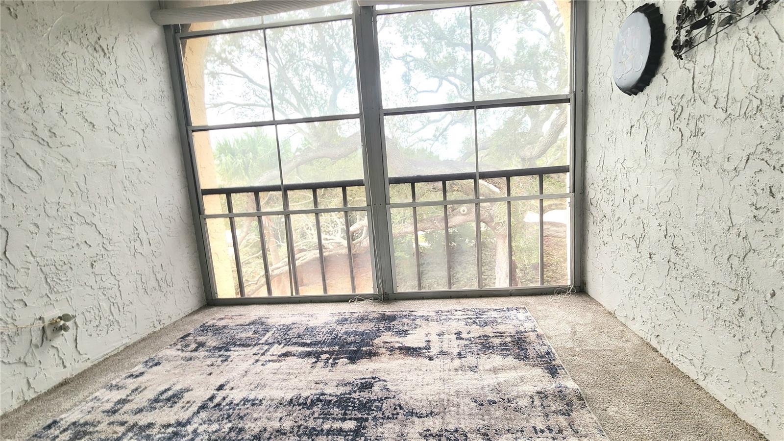 Image 26 of 33 For 11485 Oakhurst Road 315