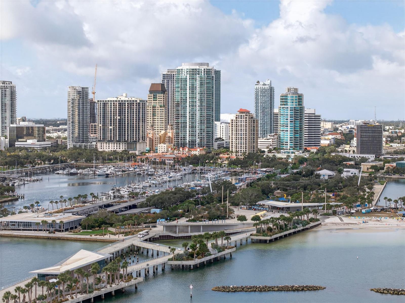 Image 34 of 34 For 700 Beach Drive Ne 406