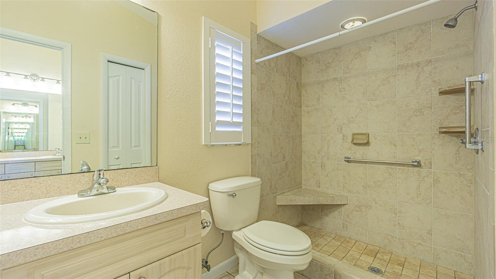 Image 22 of 48 For 3444 Northridge Drive