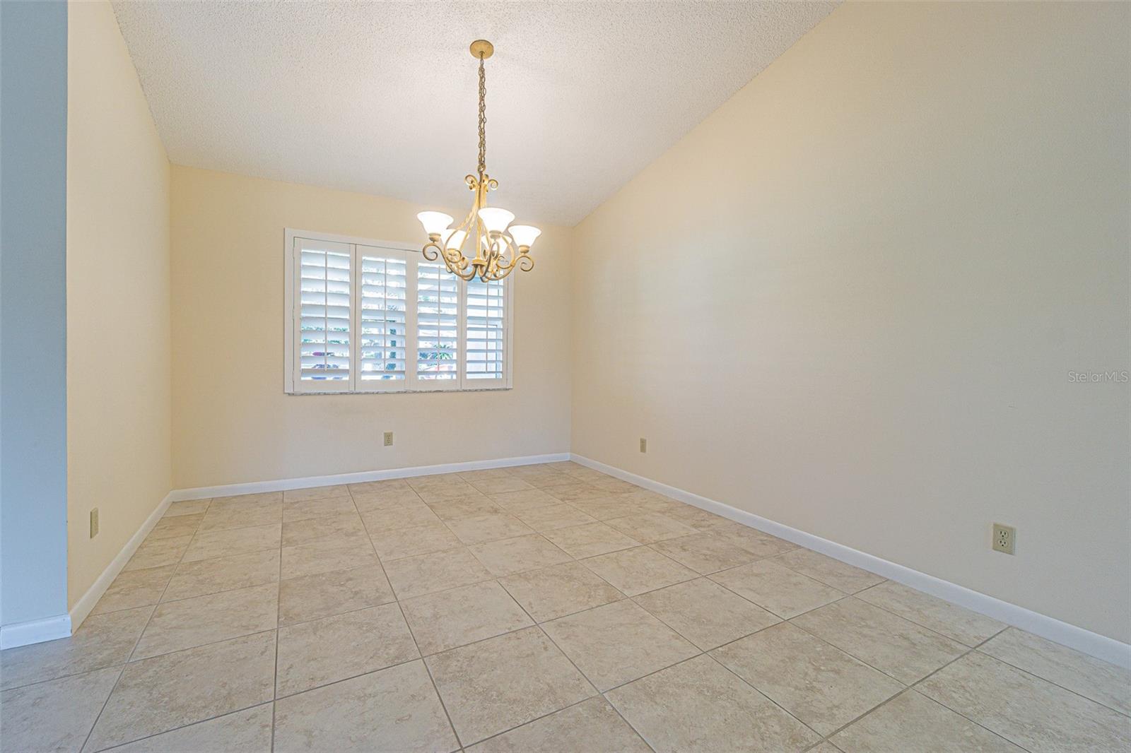 Image 8 of 48 For 3444 Northridge Drive