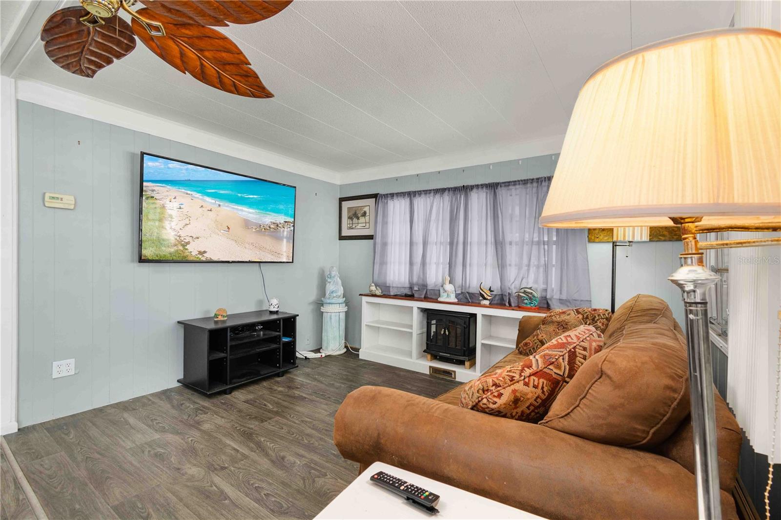 Image 13 of 35 For 10399 67th Avenue 4