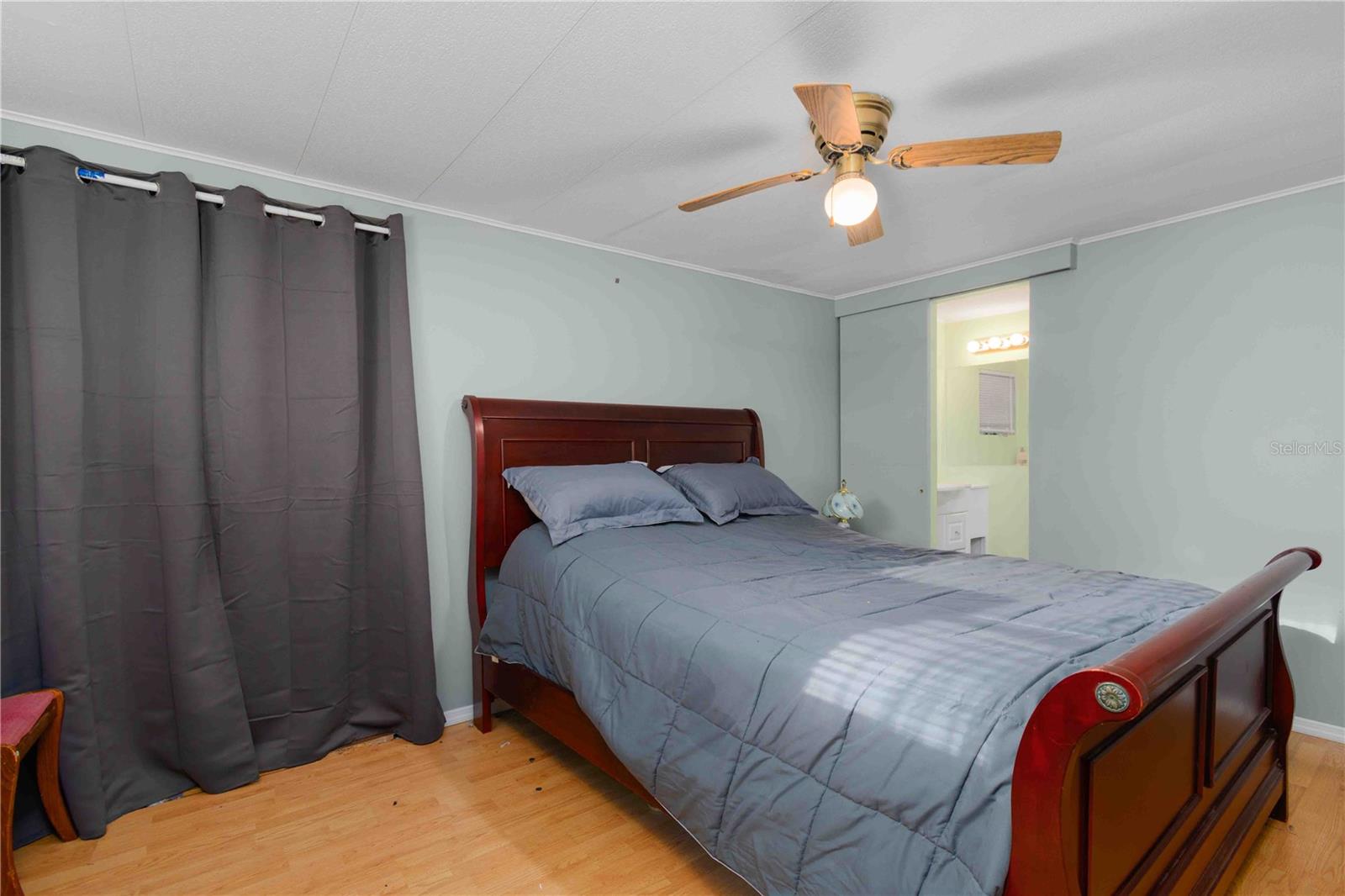 Image 18 of 35 For 10399 67th Avenue 4