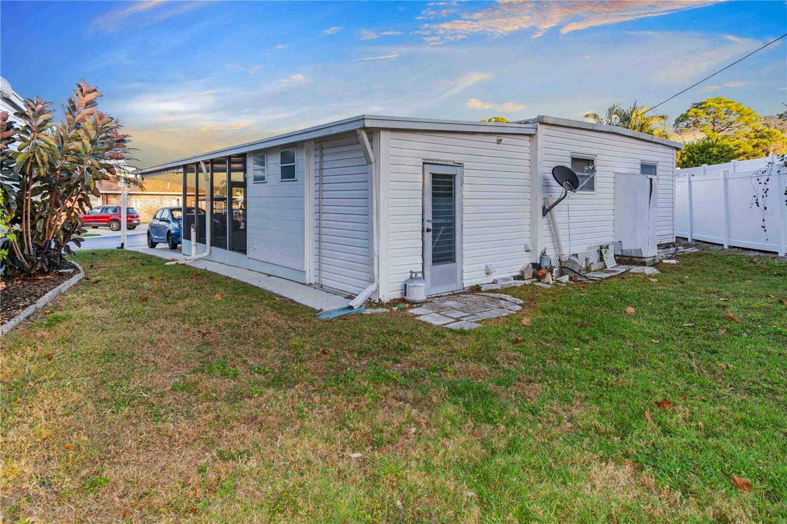 Image 28 of 35 For 10399 67th Avenue 4