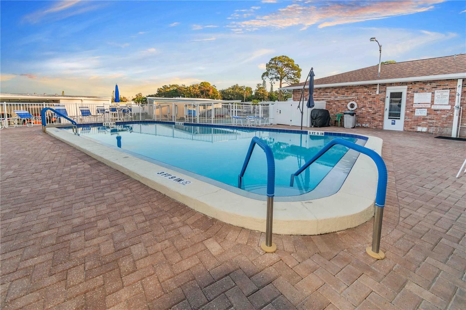 Image 33 of 35 For 10399 67th Avenue 4