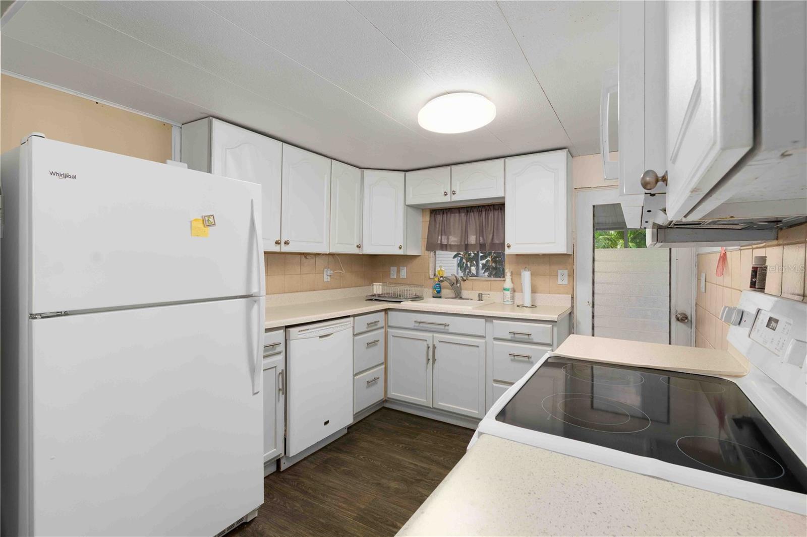 Image 6 of 35 For 10399 67th Avenue 4