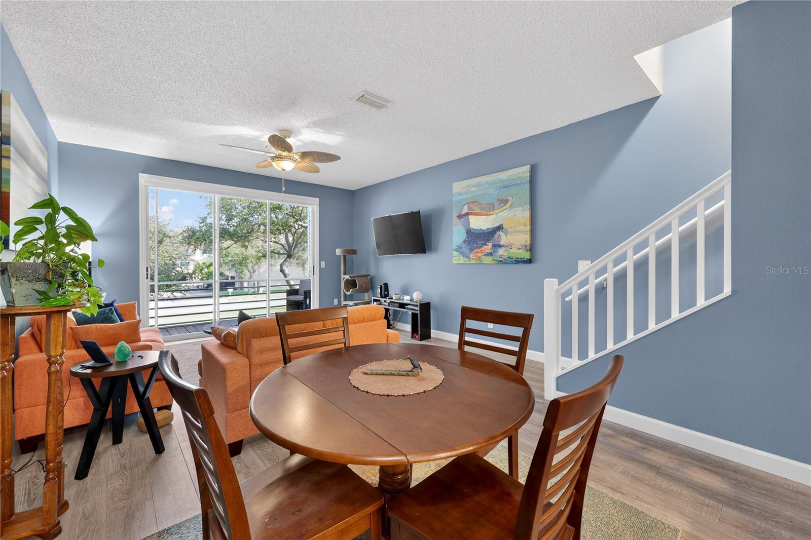 Image 7 of 26 For 320 Island Way 603