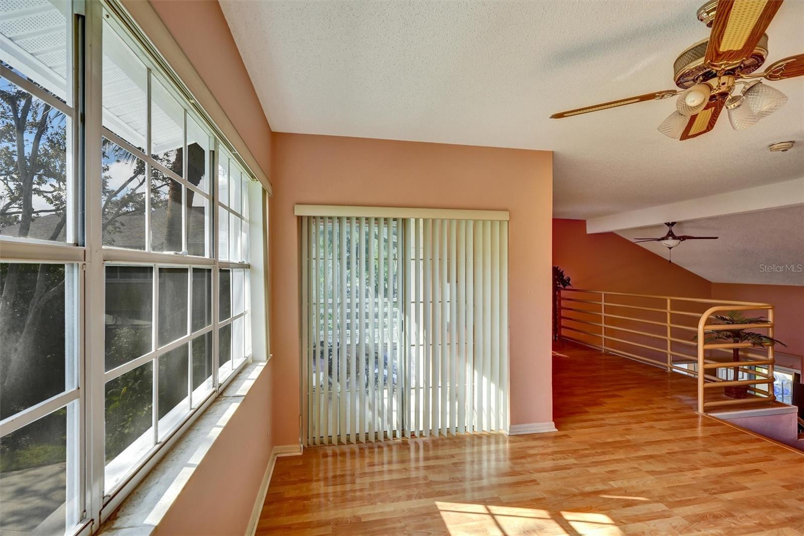 Image 37 of 39 For 8352 Meadowbrook Drive 11