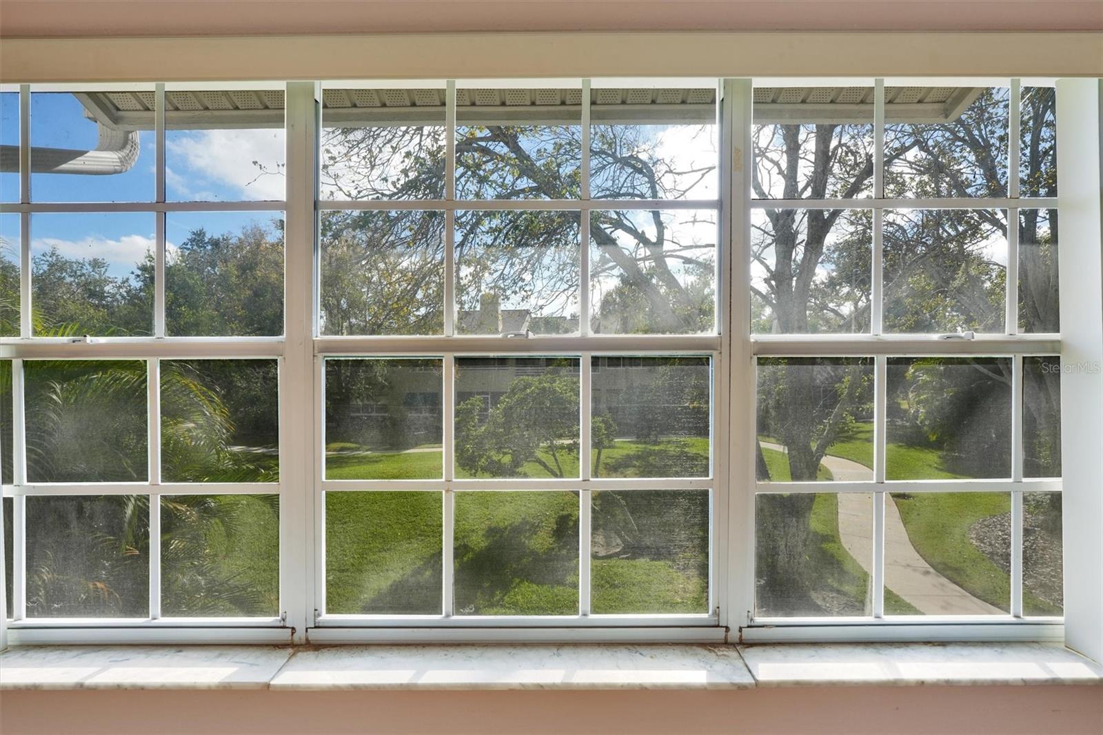 Image 38 of 39 For 8352 Meadowbrook Drive 11