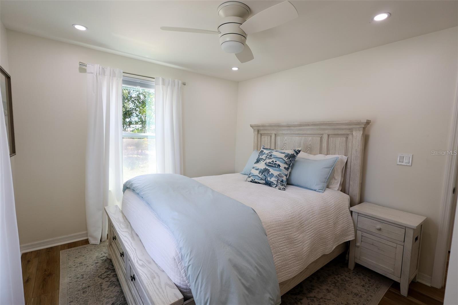 Image 30 of 36 For 4501 70th Street N