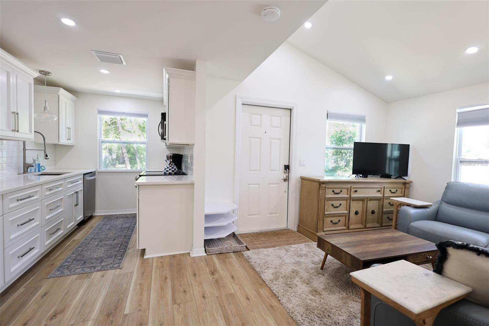 Image 8 of 36 For 4501 70th Street N