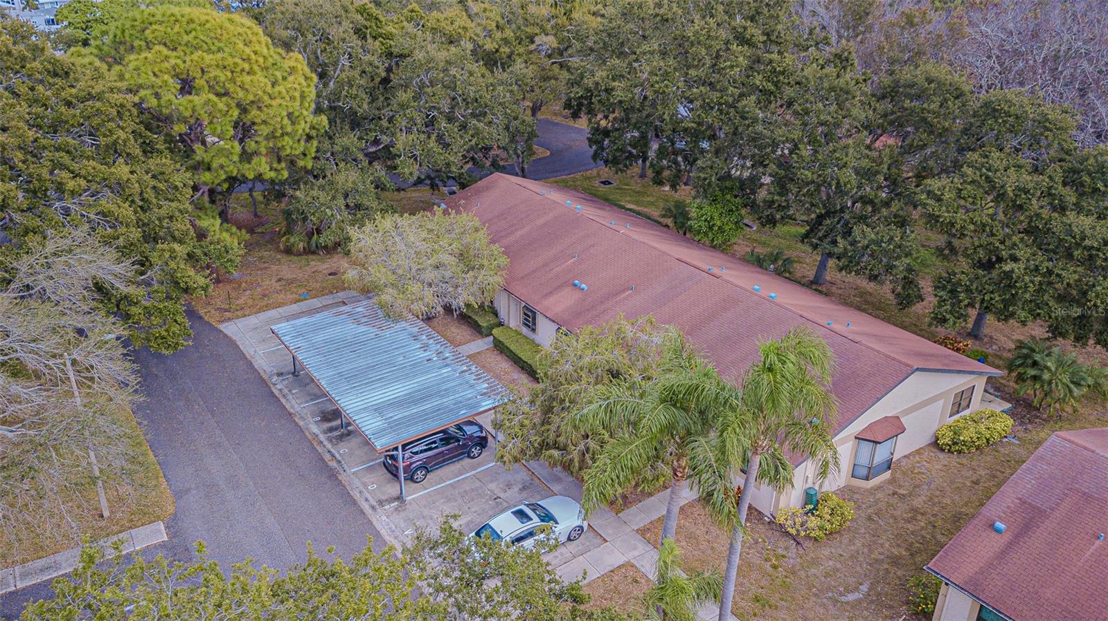 Listing photo id 30 for 11511 113th Street 21c