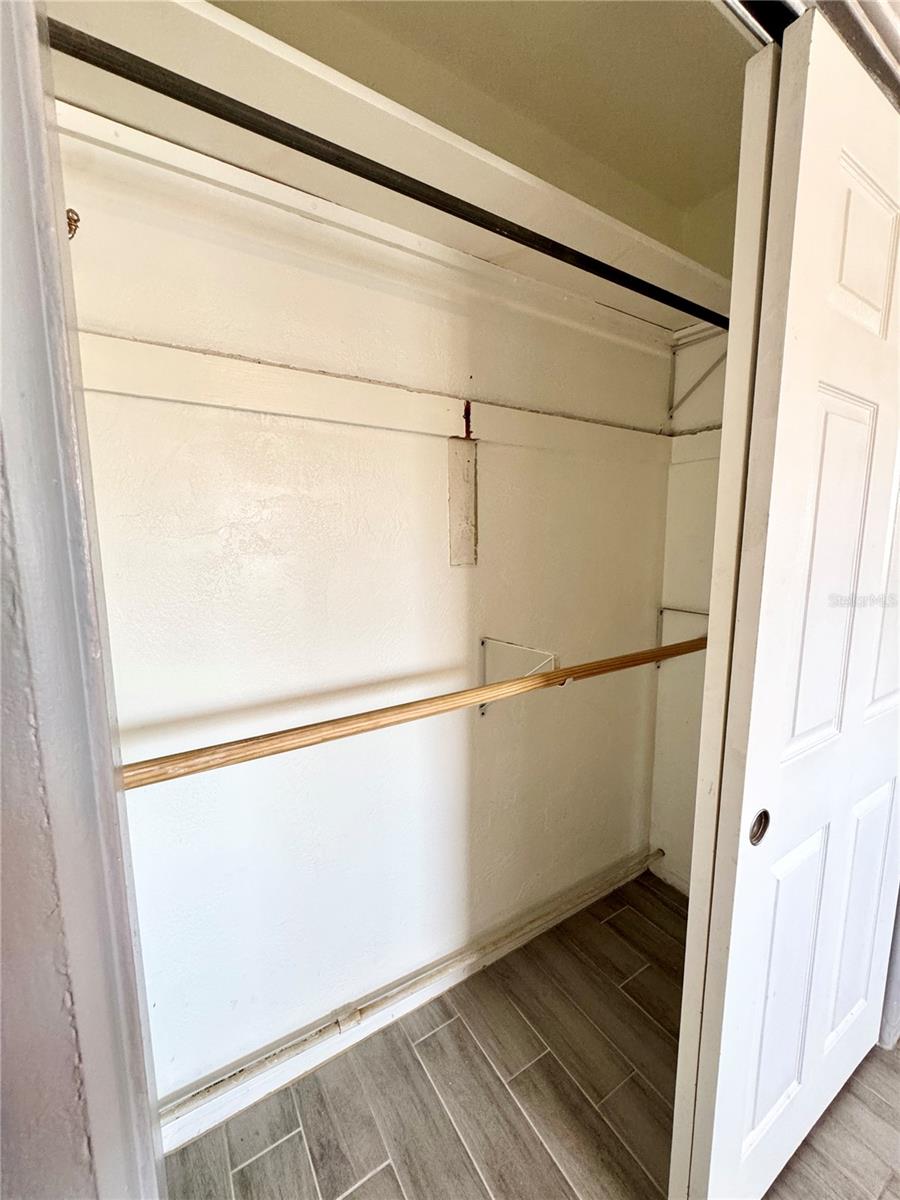 Image 12 of 24 For 11310 115th Avenue