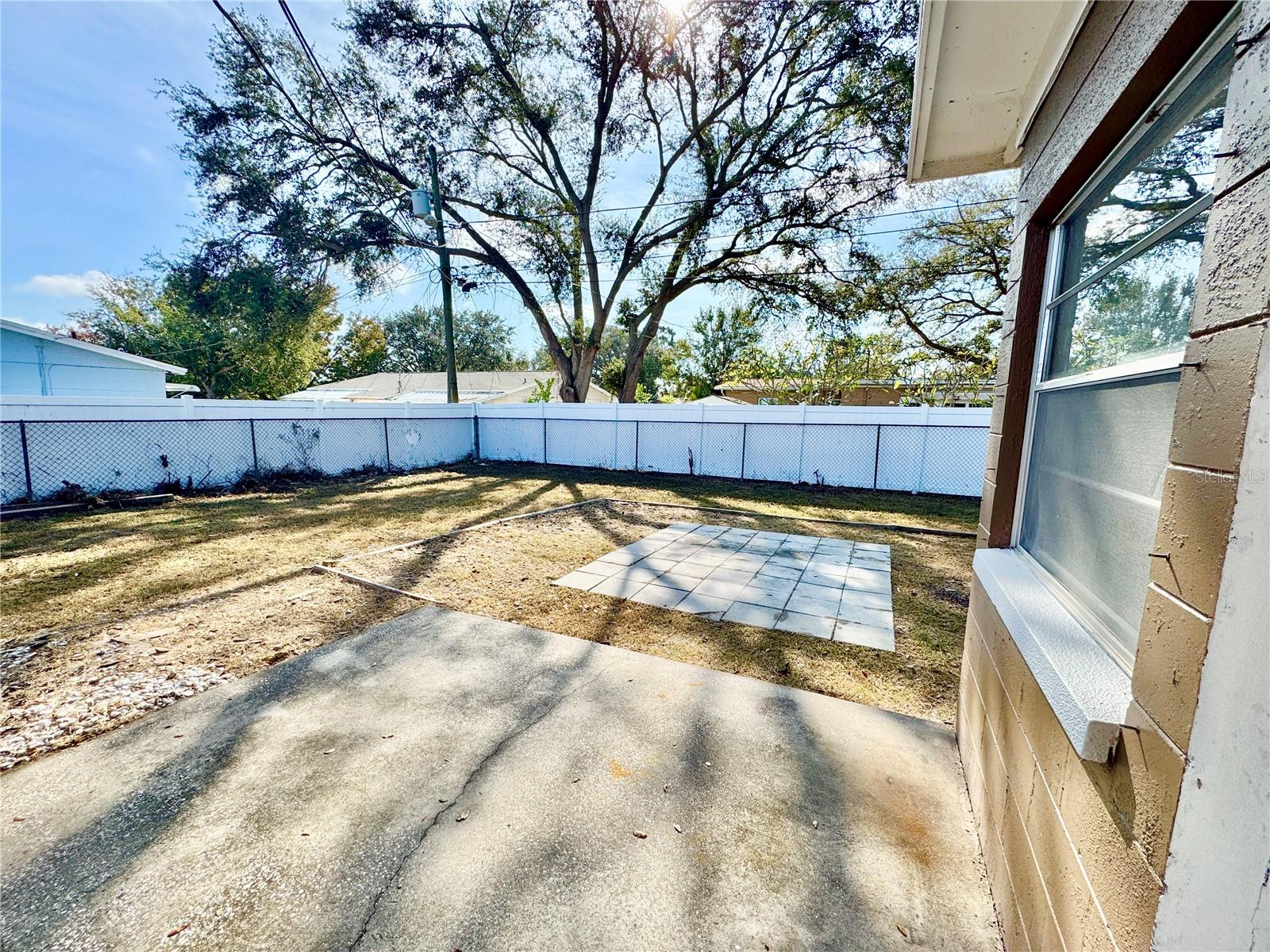 Image 19 of 24 For 11310 115th Avenue