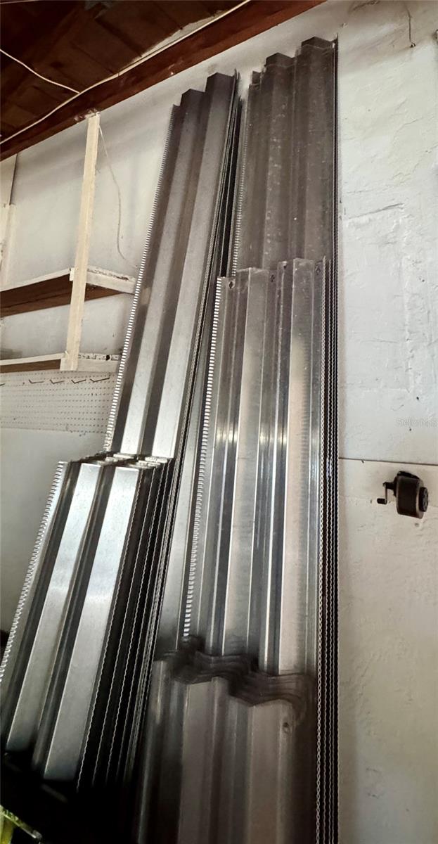 Image 21 of 24 For 11310 115th Avenue