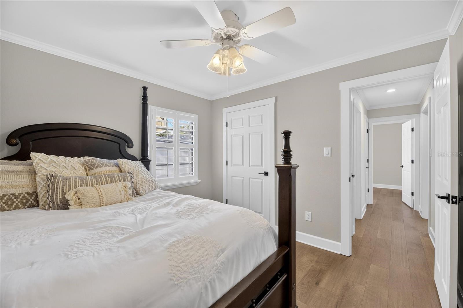 Image 44 of 90 For 1322 Corner Oaks Drive