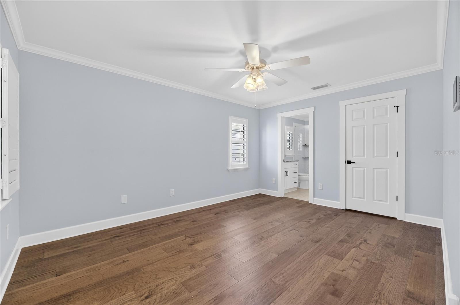 Image 49 of 90 For 1322 Corner Oaks Drive