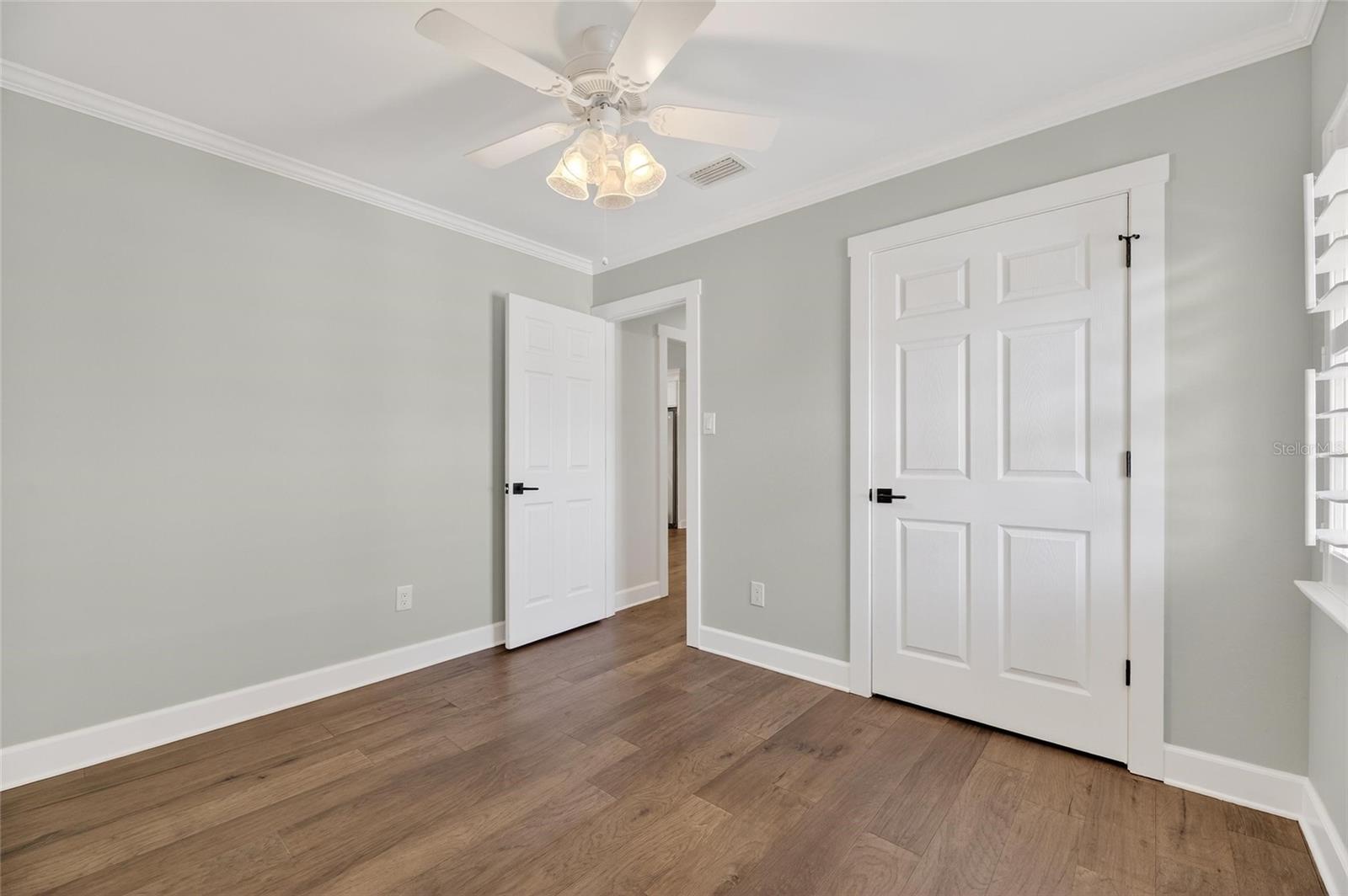 Image 55 of 90 For 1322 Corner Oaks Drive