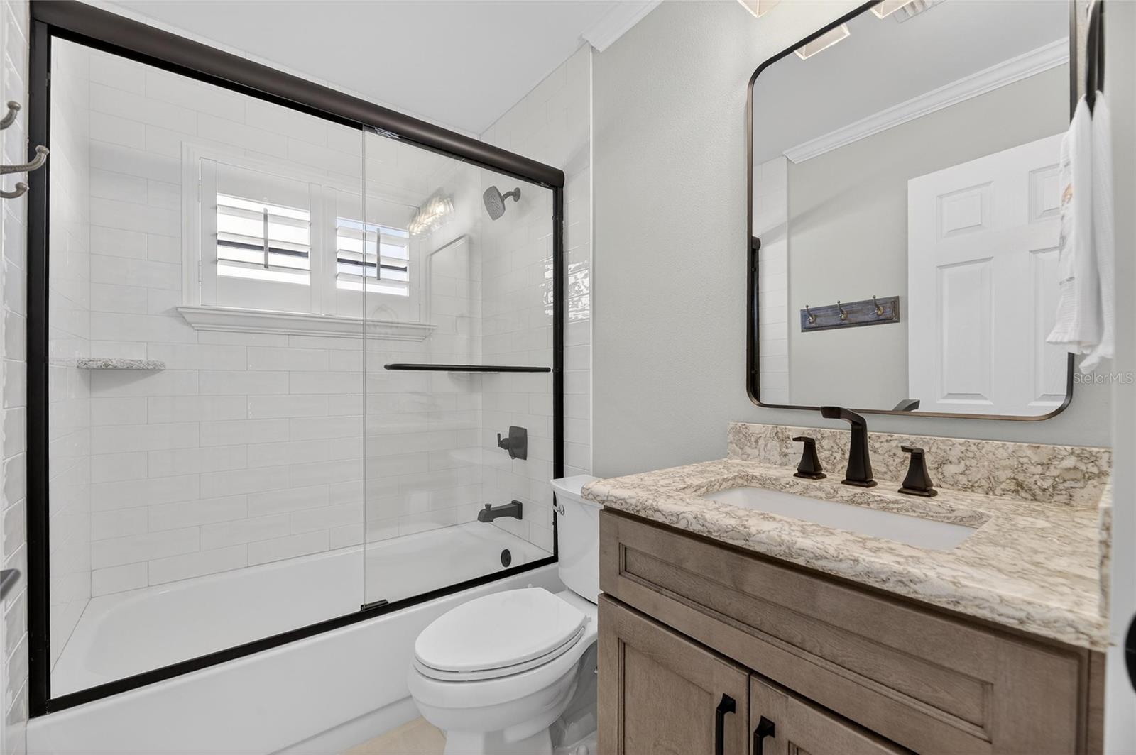 Image 57 of 90 For 1322 Corner Oaks Drive