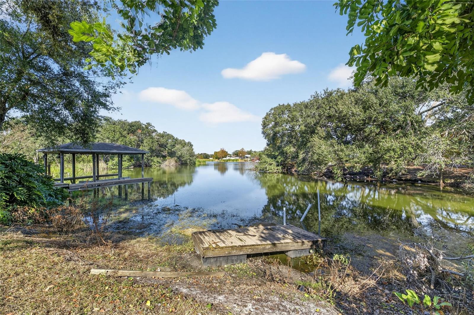 Image 66 of 90 For 1322 Corner Oaks Drive