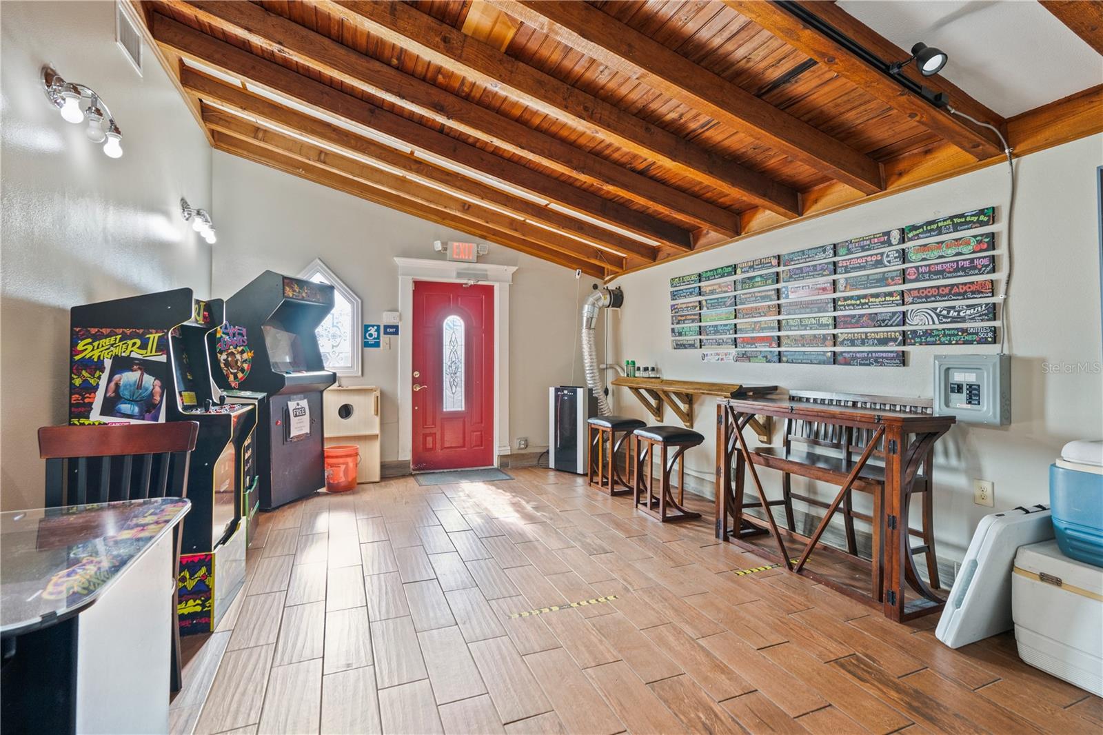 Image 14 of 33 For 312 Tarpon Avenue