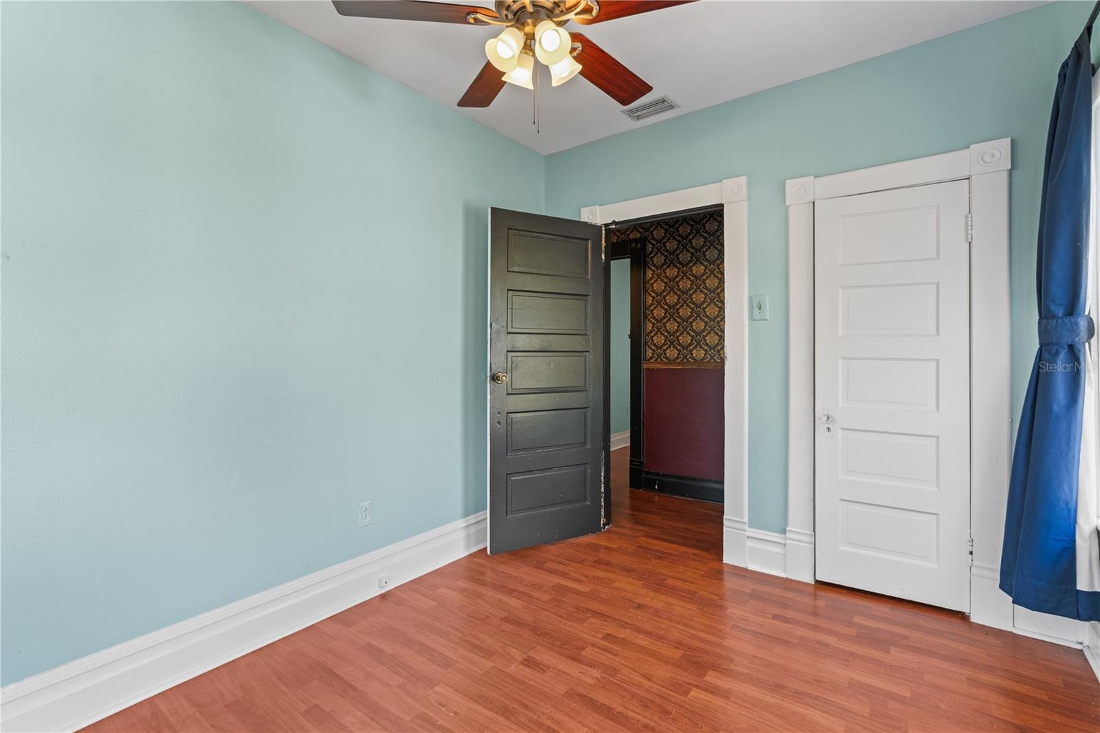 Image 24 of 33 For 312 Tarpon Avenue