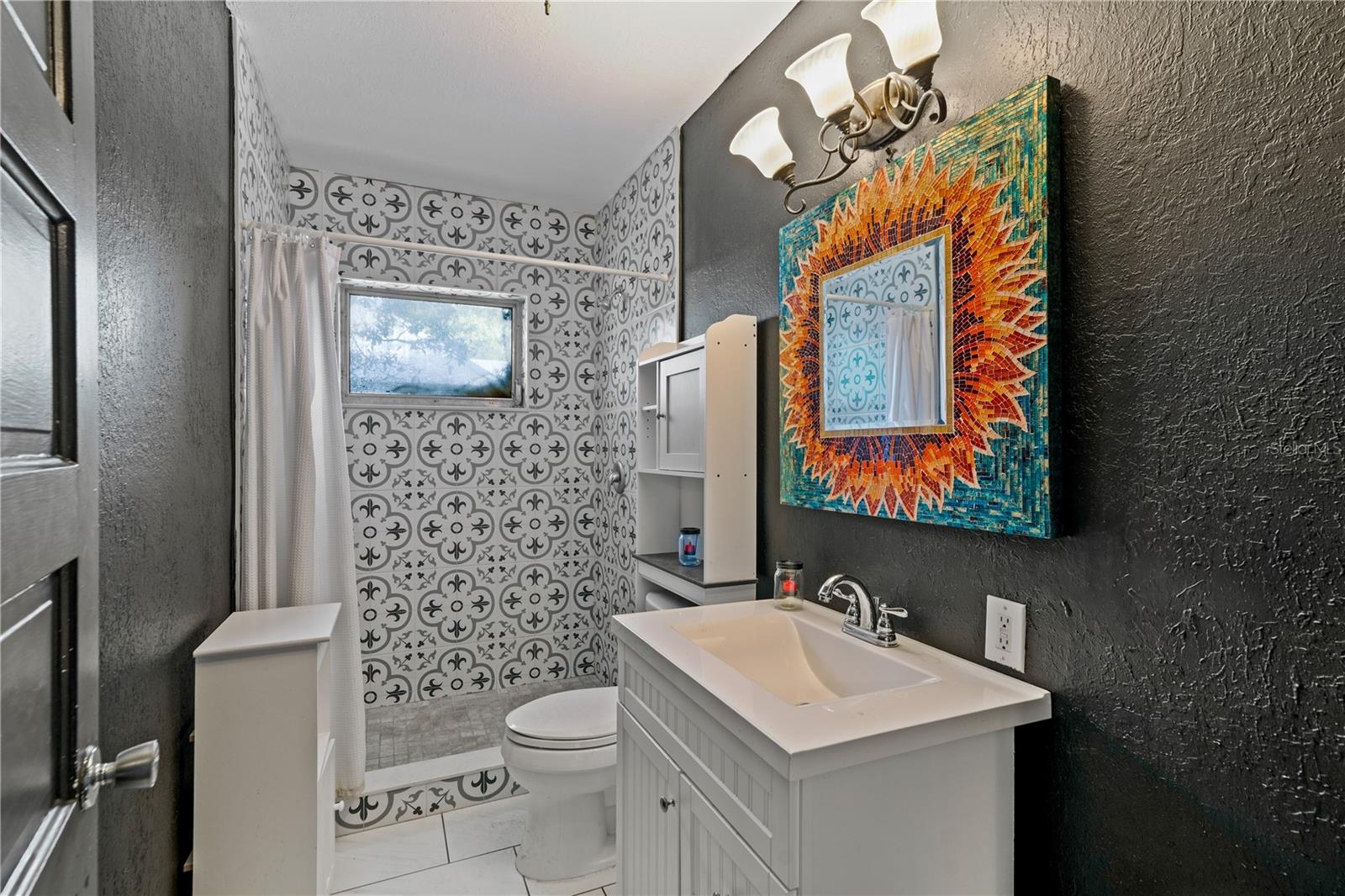 Image 25 of 33 For 312 Tarpon Avenue