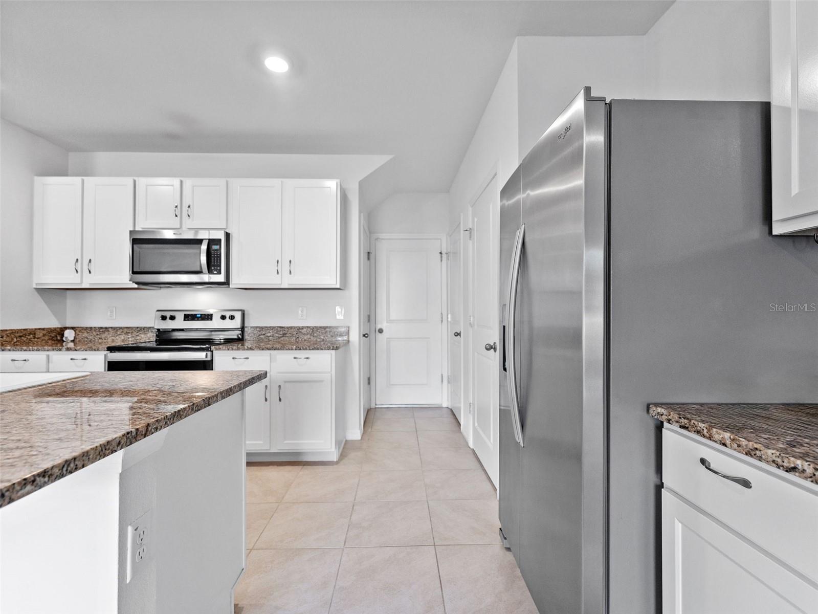 Image 7 of 33 For 9032 Water Chestnut Drive