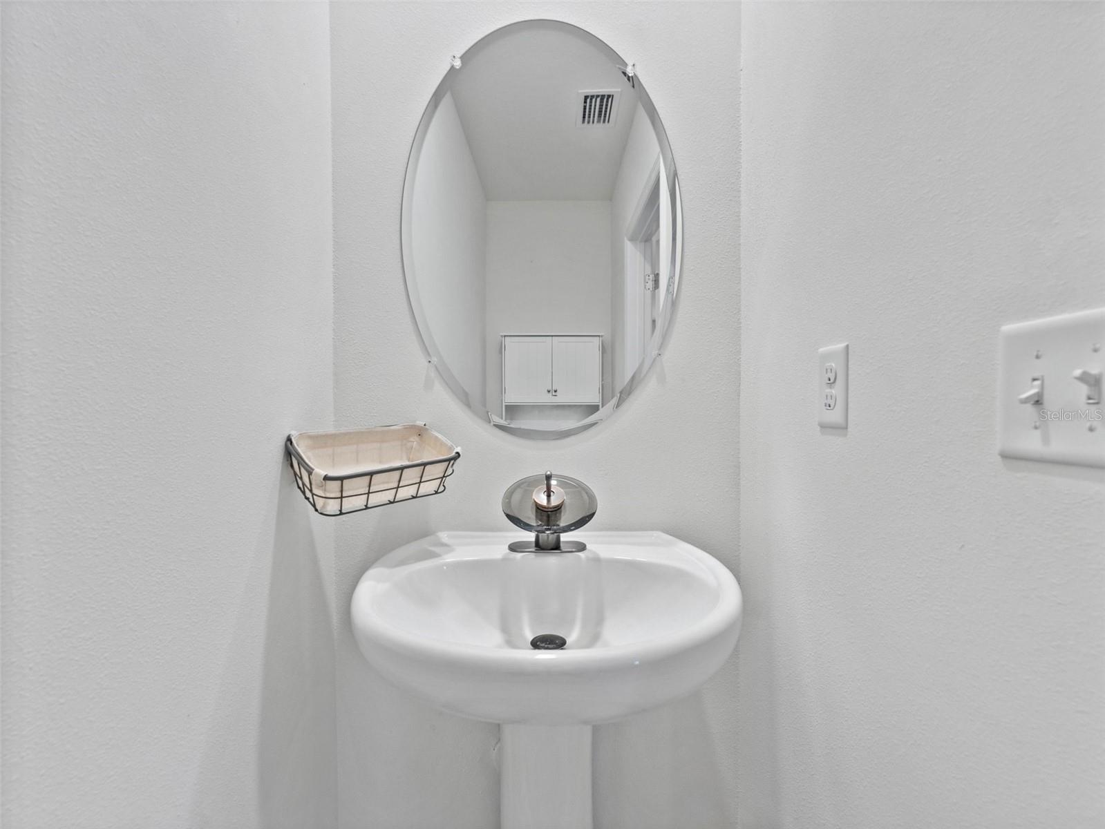 Image 9 of 33 For 9032 Water Chestnut Drive