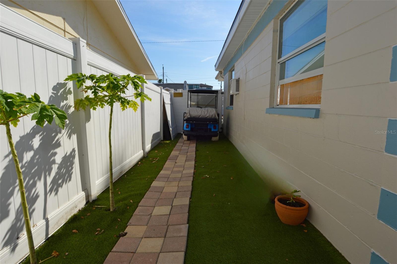 Image 42 of 54 For 156 146th Avenue E A