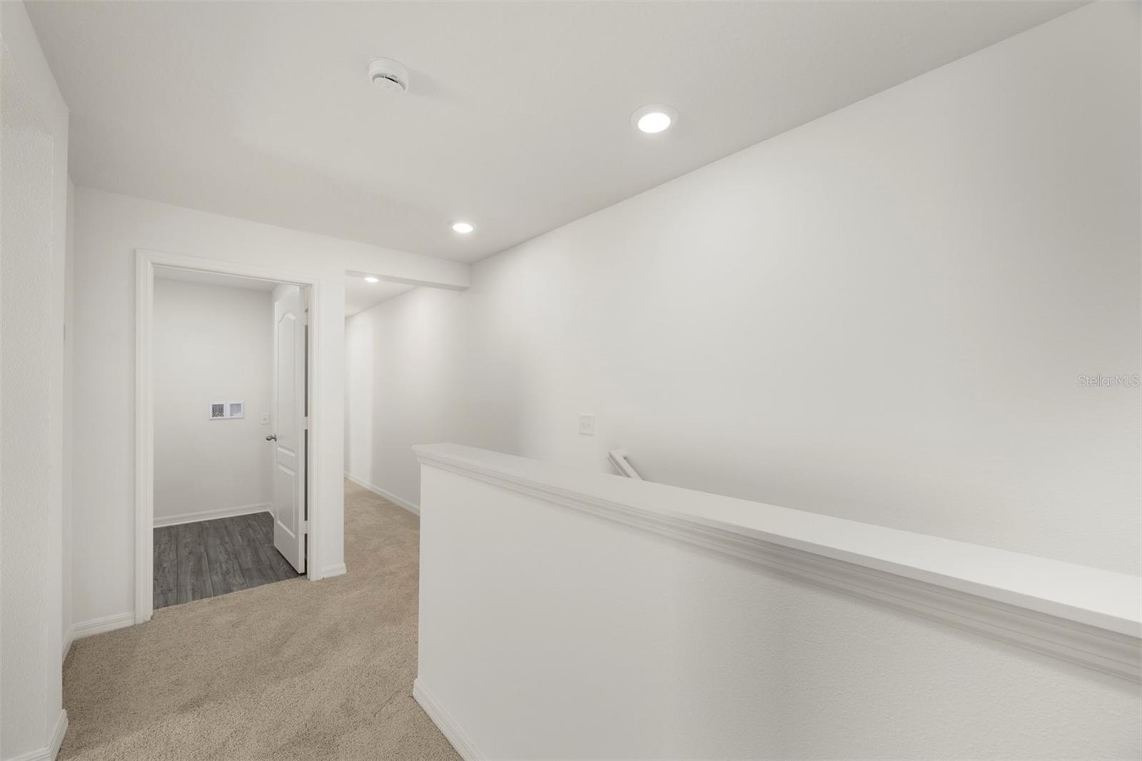 Image 28 of 31 For 727 Poppy Lane