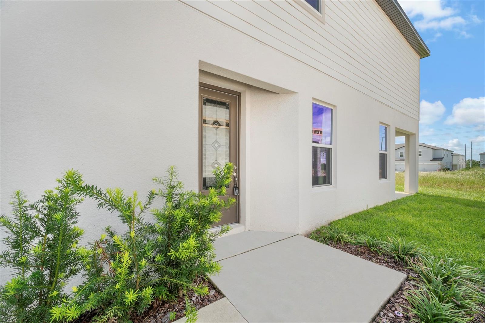 Image 29 of 31 For 727 Poppy Lane