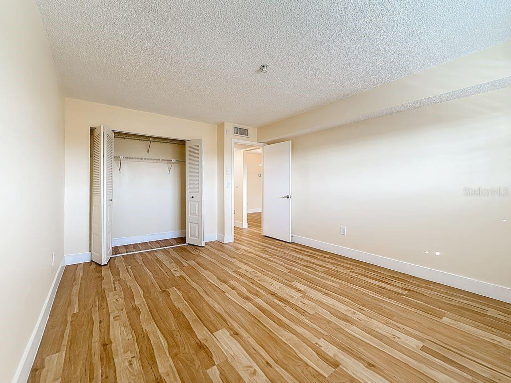 Image 22 of 50 For 8198 Terrace Garden Drive N 407