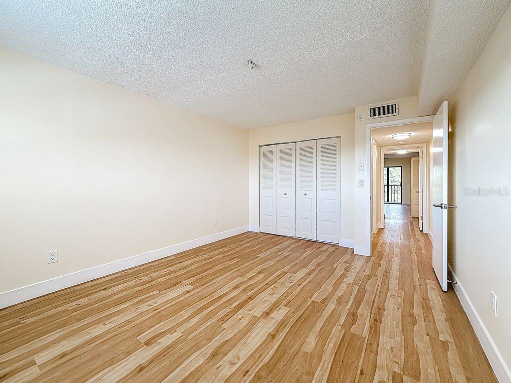 Image 24 of 50 For 8198 Terrace Garden Drive N 407