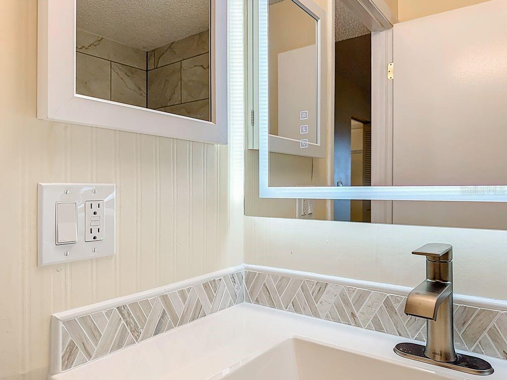 Image 37 of 50 For 8198 Terrace Garden Drive N 407