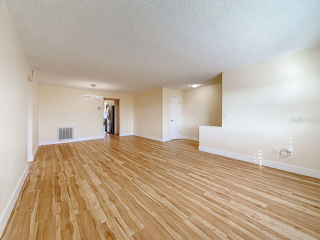 Image 7 of 50 For 8198 Terrace Garden Drive N 407