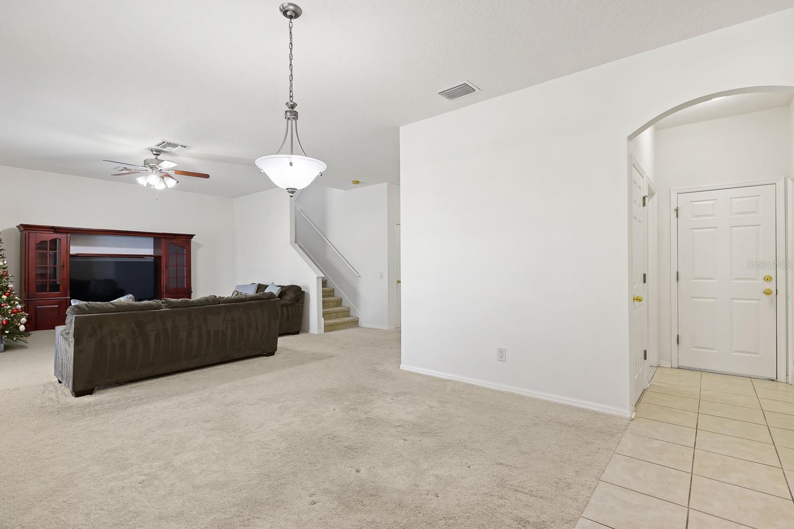 Image 11 of 34 For 1411 Main Street