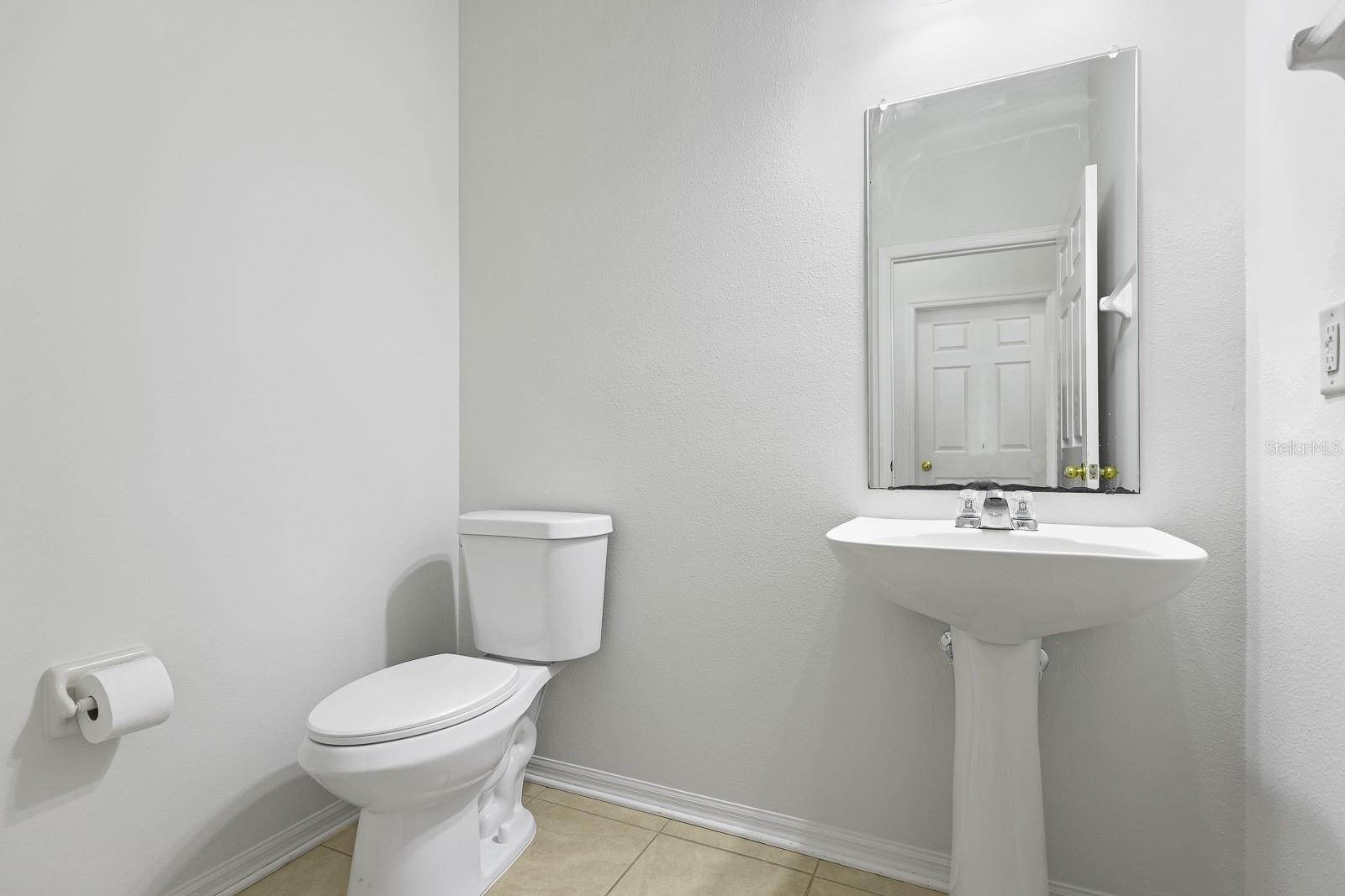 Image 16 of 34 For 1411 Main Street