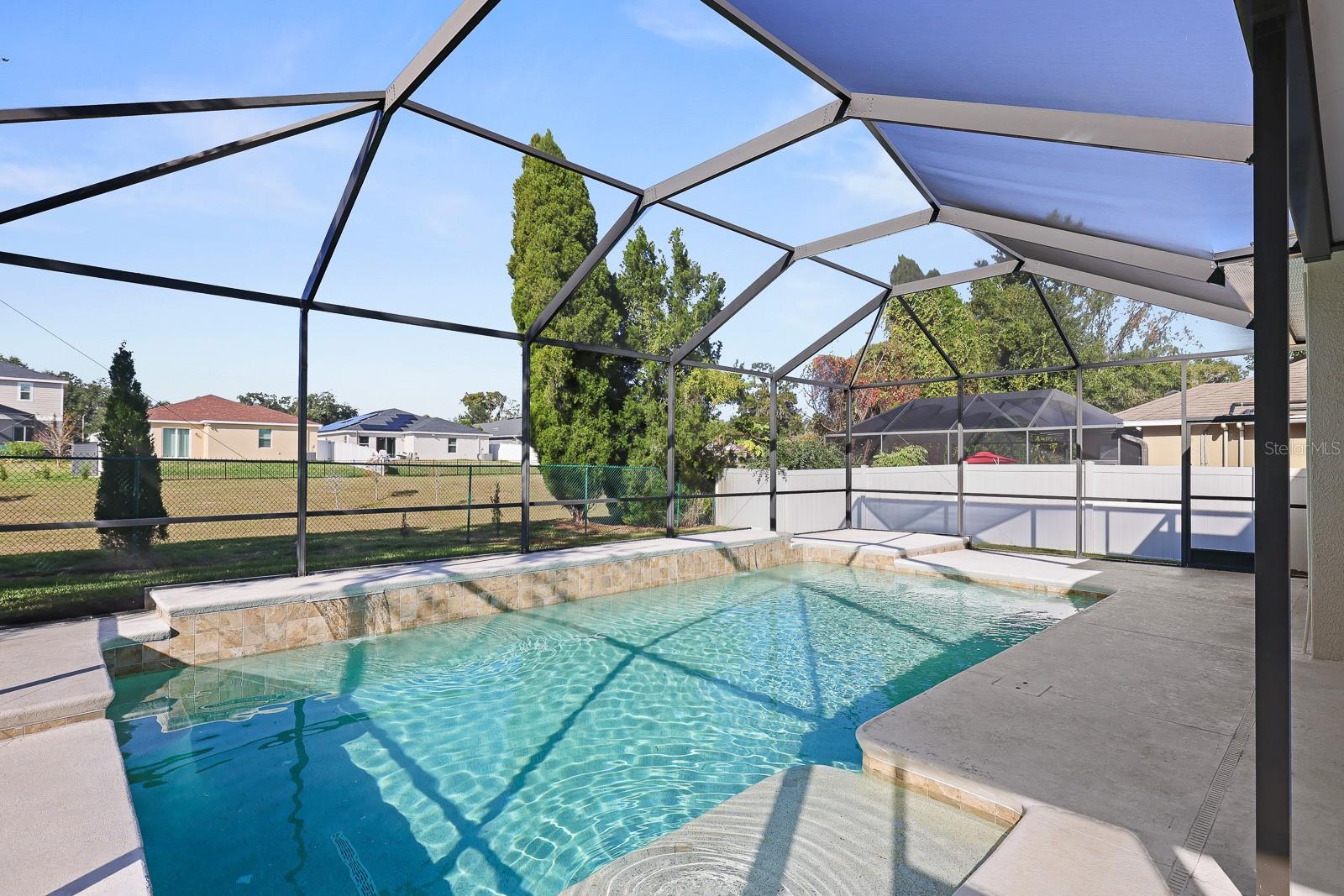 Image 36 of 44 For 1411 Main Street