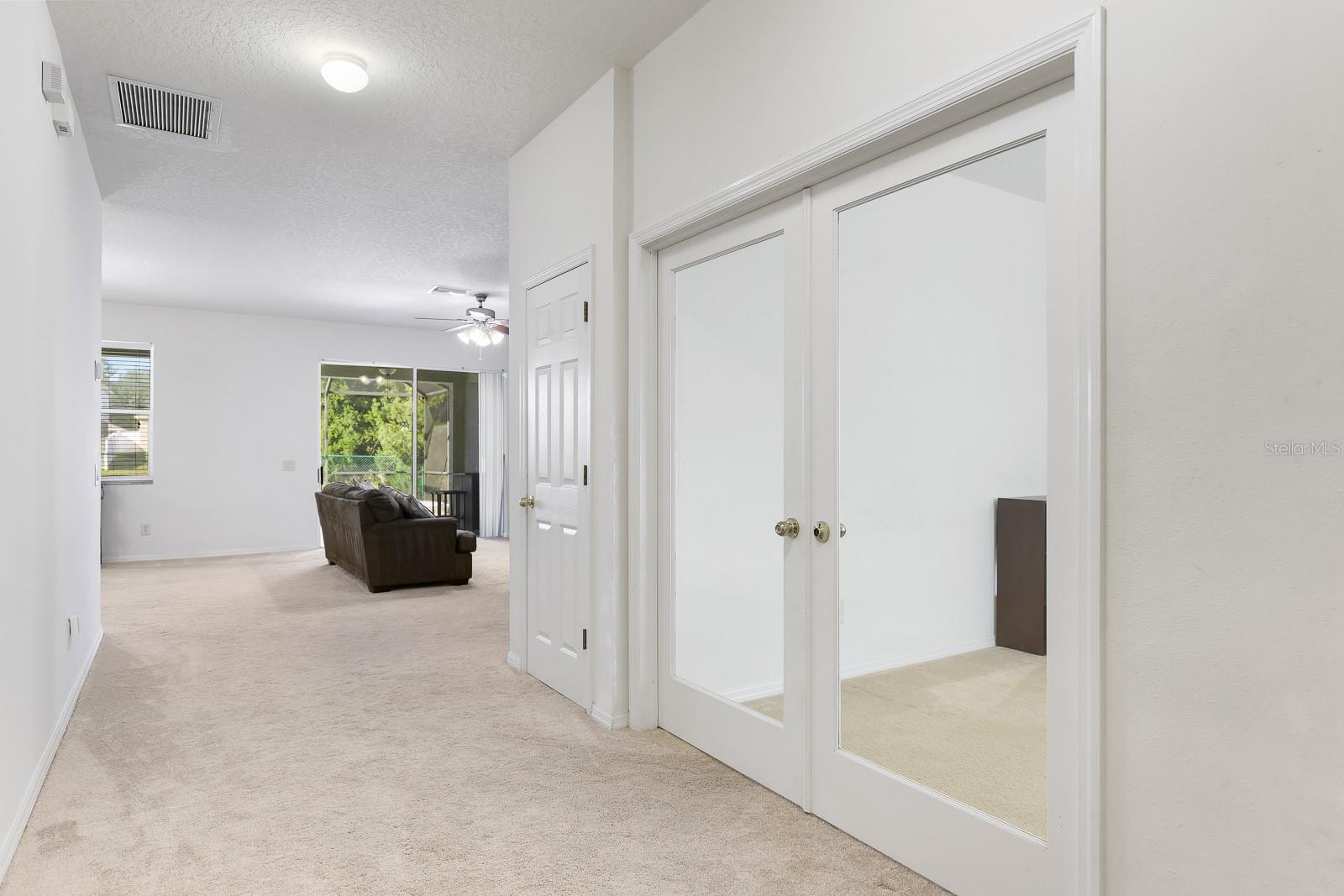 Image 4 of 34 For 1411 Main Street