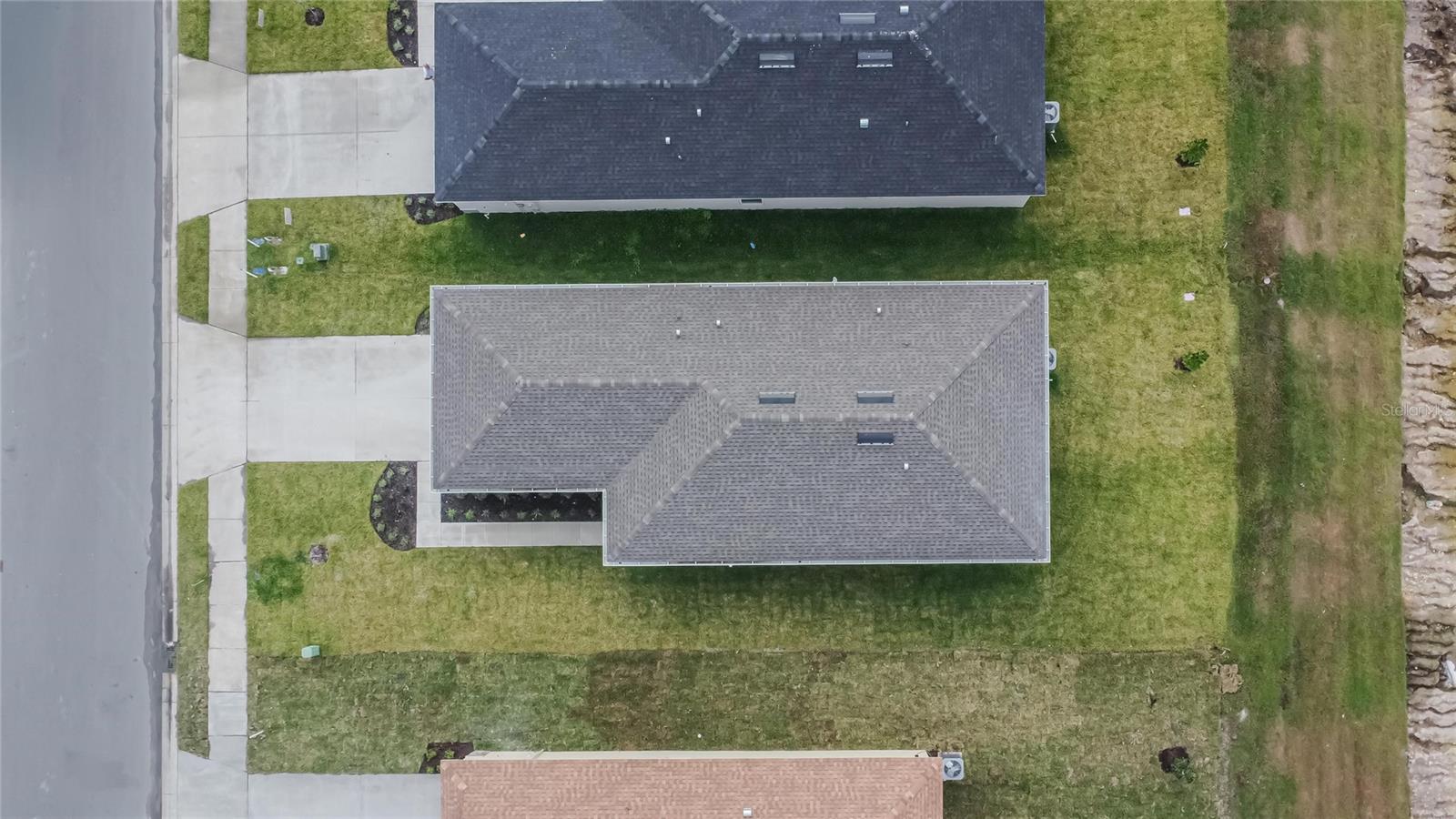 Image 13 of 49 For 3327 Hopewell Ave