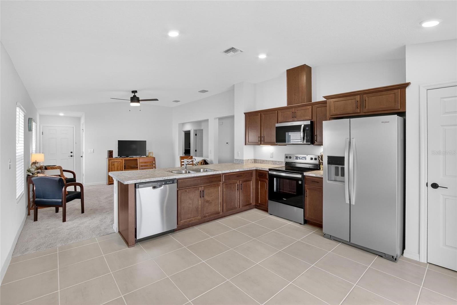 Image 30 of 49 For 3327 Hopewell Ave