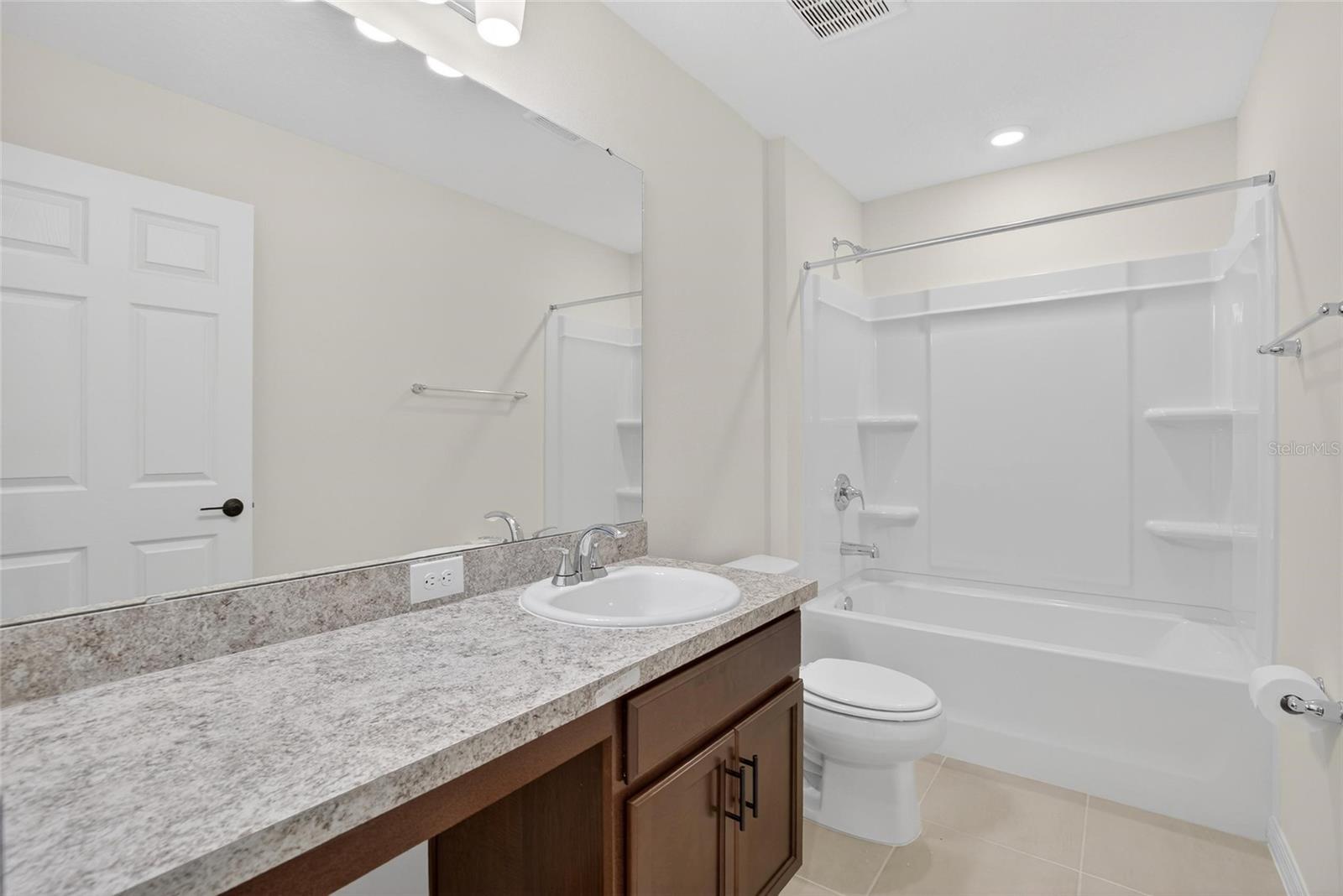 Image 42 of 49 For 3327 Hopewell Ave