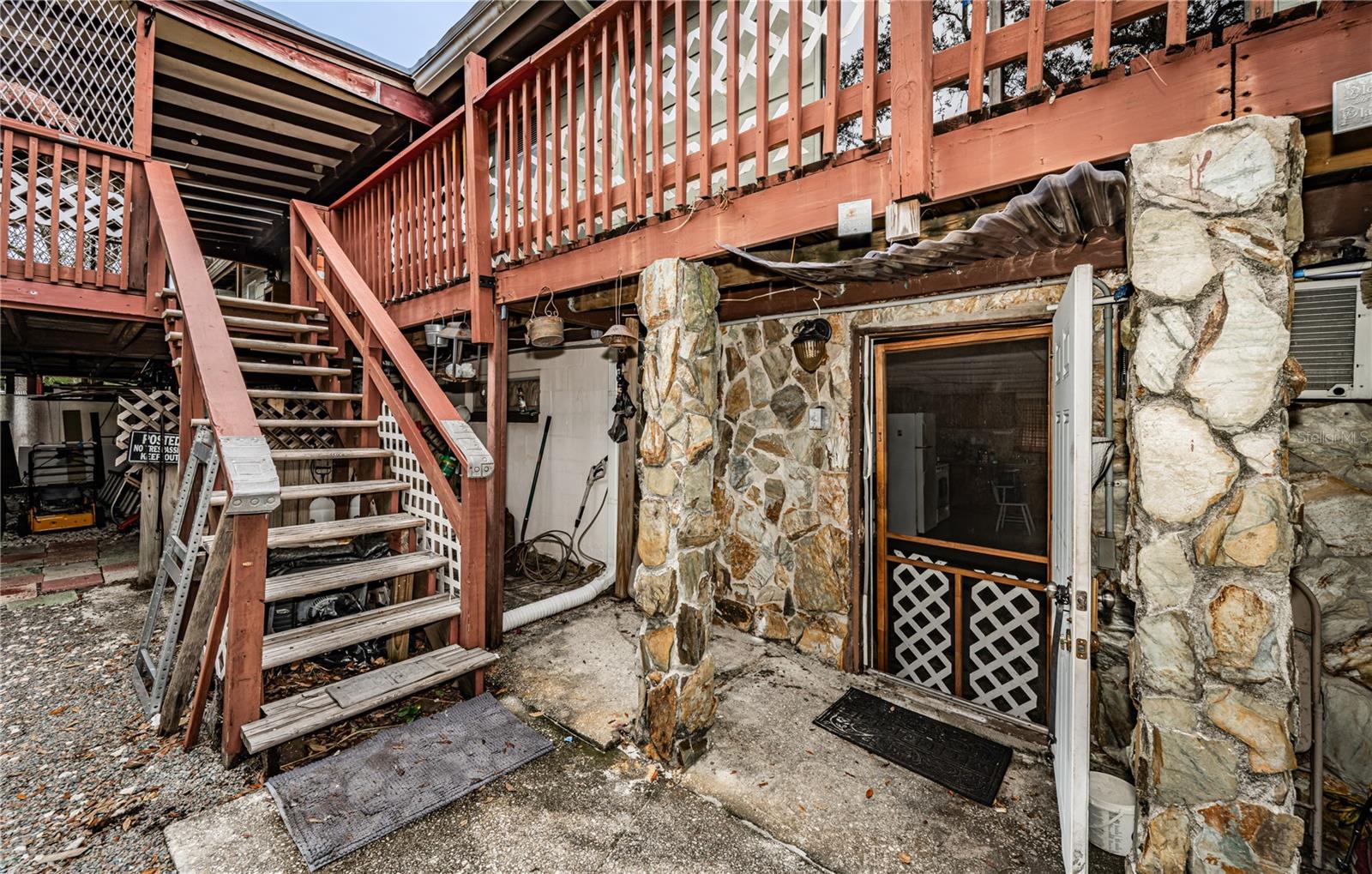 Image 16 of 39 For 1112 Florida Avenue