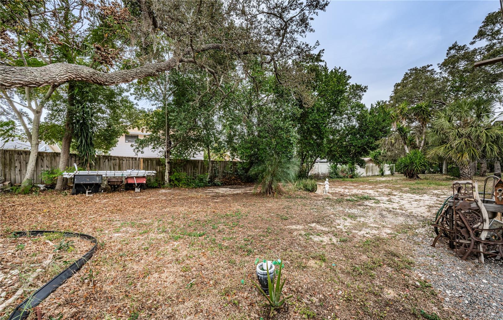 Image 24 of 39 For 1112 Florida Avenue