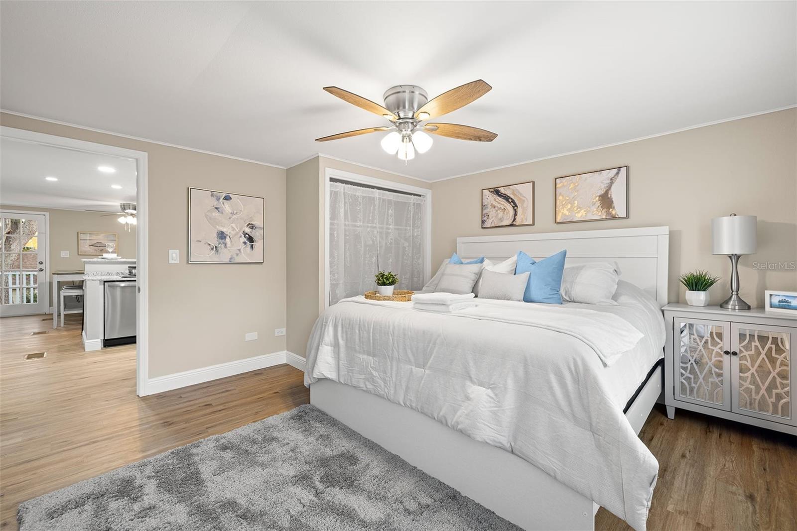 Image 28 of 34 For 551 Omaha Street