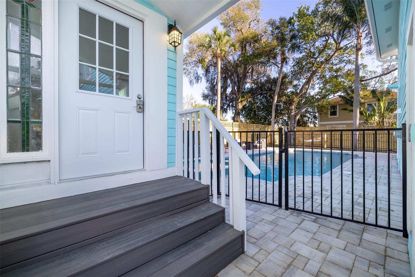 Image 4 of 34 For 551 Omaha Street